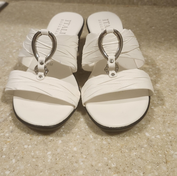 Italian Shoemakers Woman's Finer Wedge Sandle's Size 6M $18 - Picture 2 of 11